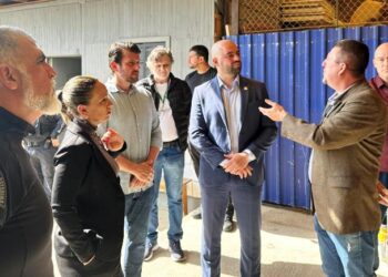 Hospitais em SC ganham novos móveis com mão de obra carcerária