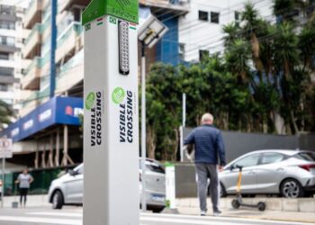 Florianópolis: nova tecnologia ajuda a ampliar segurança em faixas de pedestres