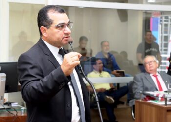 Florianópolis proíbe comércio e uso de armas de gel