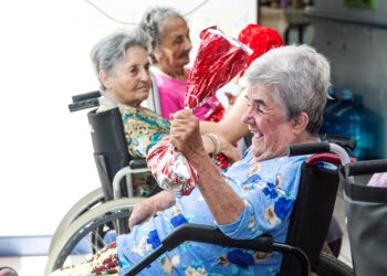 Estudo busca mapear pessoas com 100 anos ou mais que morem em Florianópolis