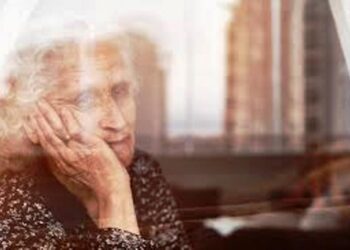 Mortes de idosos disparam 5,6% e somam 71,7% do total, aponta IBGE