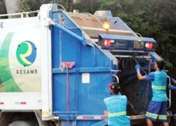 Com prefeito na prisão, garis paralisam coleta de lixo em Garopaba