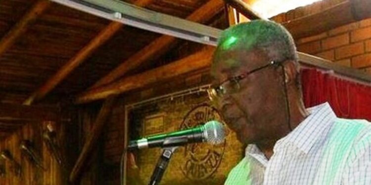 Morre em Florianópolis o professor Badeco, referência no Vôlei em SC