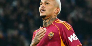 Manchester City prepara proposta milionária por ex base do Figueirense