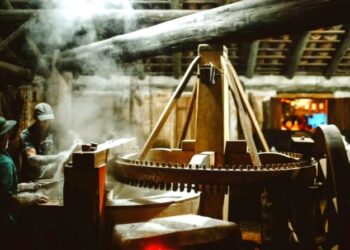 Engenhos de farinha e pesca com botos em SC passam a ser Patrimônio Cultural do Brasil