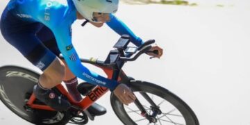 Promessa do ciclismo do Avaí, catarinense treina e compete na Espanha