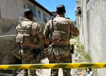 Quatro traficantes morrem em confronto com a PM no Papaquara, território do PCC