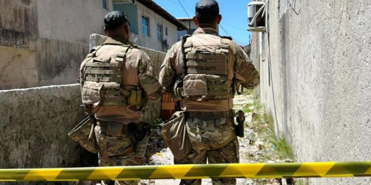 Quatro traficantes morrem em confronto com a PM no Papaquara, território do PCC