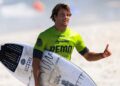Catarinense Mateus Herdy garante vaga inédita na elite do surfe mundial