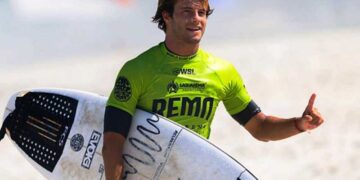 Catarinense Mateus Herdy garante vaga inédita na elite do surfe mundial