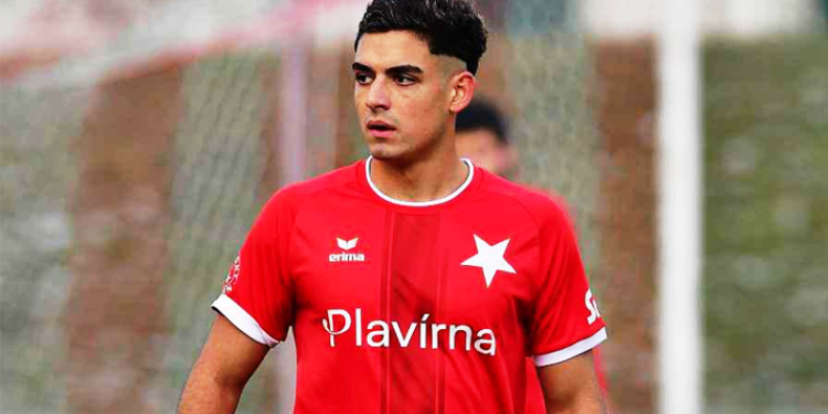 “Cidadão do mundo”, catarinense Tiago Cunha celebra bom início na República Tcheca