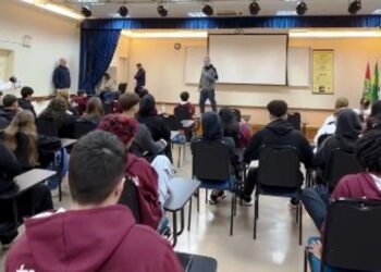 Estudantes apresentam aplicativo que monitora focos de dengue na Grande Florianópolis