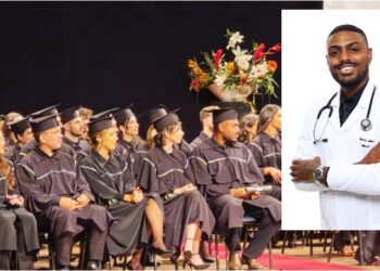 Jovem negro que desenvolveu método de estudos conclui curso de Medicina na UFSC