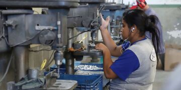 Santa Catarina lidera participação de mulheres na indústria no Brasil