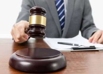 Justiça condena homem a 62 anos de prisão por abusar de três irmãs na Grande Florianópolis