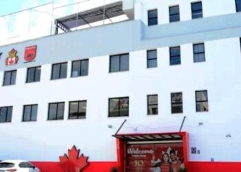 Escola em Florianópolis é investigada por excluir aluno com necessidades especiais
